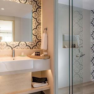 Deluxe Twin Room Sea View